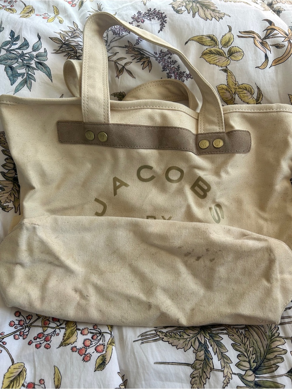 Jacobs by Marc Jacobs Cream Canvas Tote Bag - Picture 3 of 6